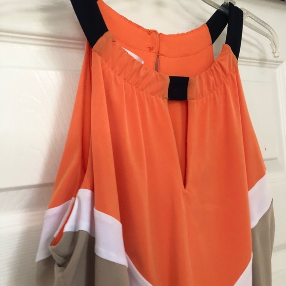 London Times Color-Block Keyhole Halter Maxi Dress - Picture 5 of 16